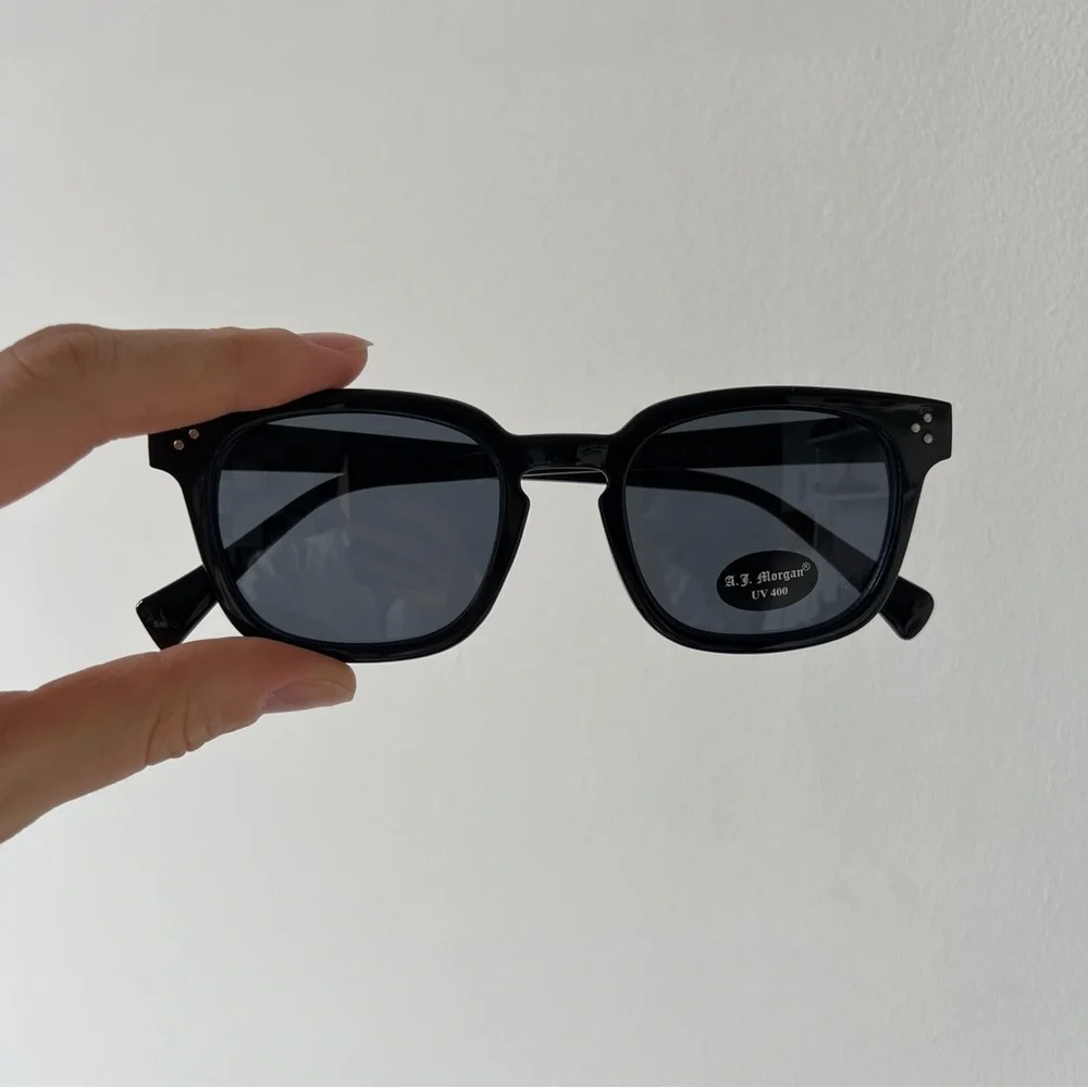 ASOS black frame Classic rectangular shape sunglasses